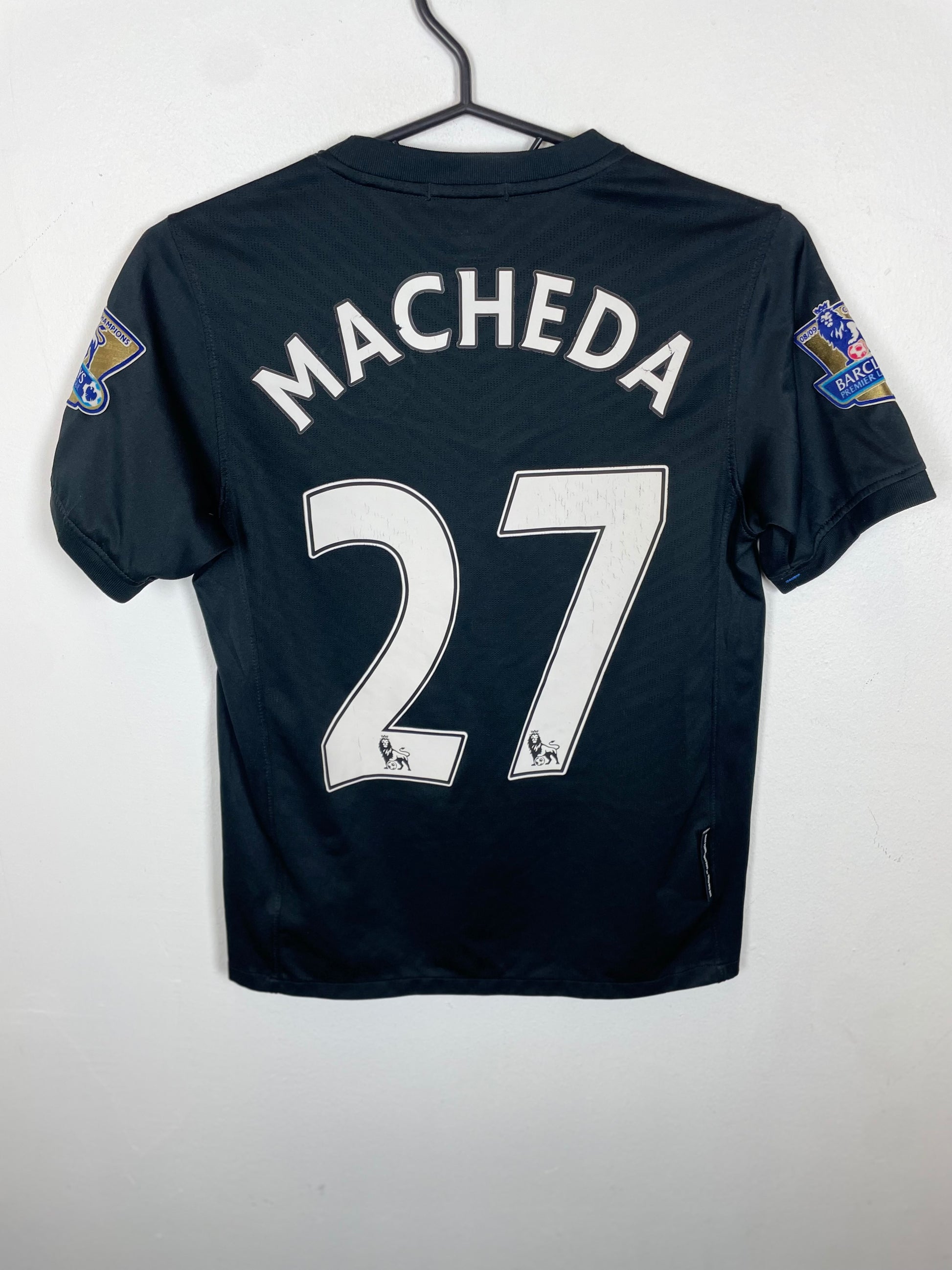 Manchester United 09/10 away jersey back showing Macheda name and number 27 print