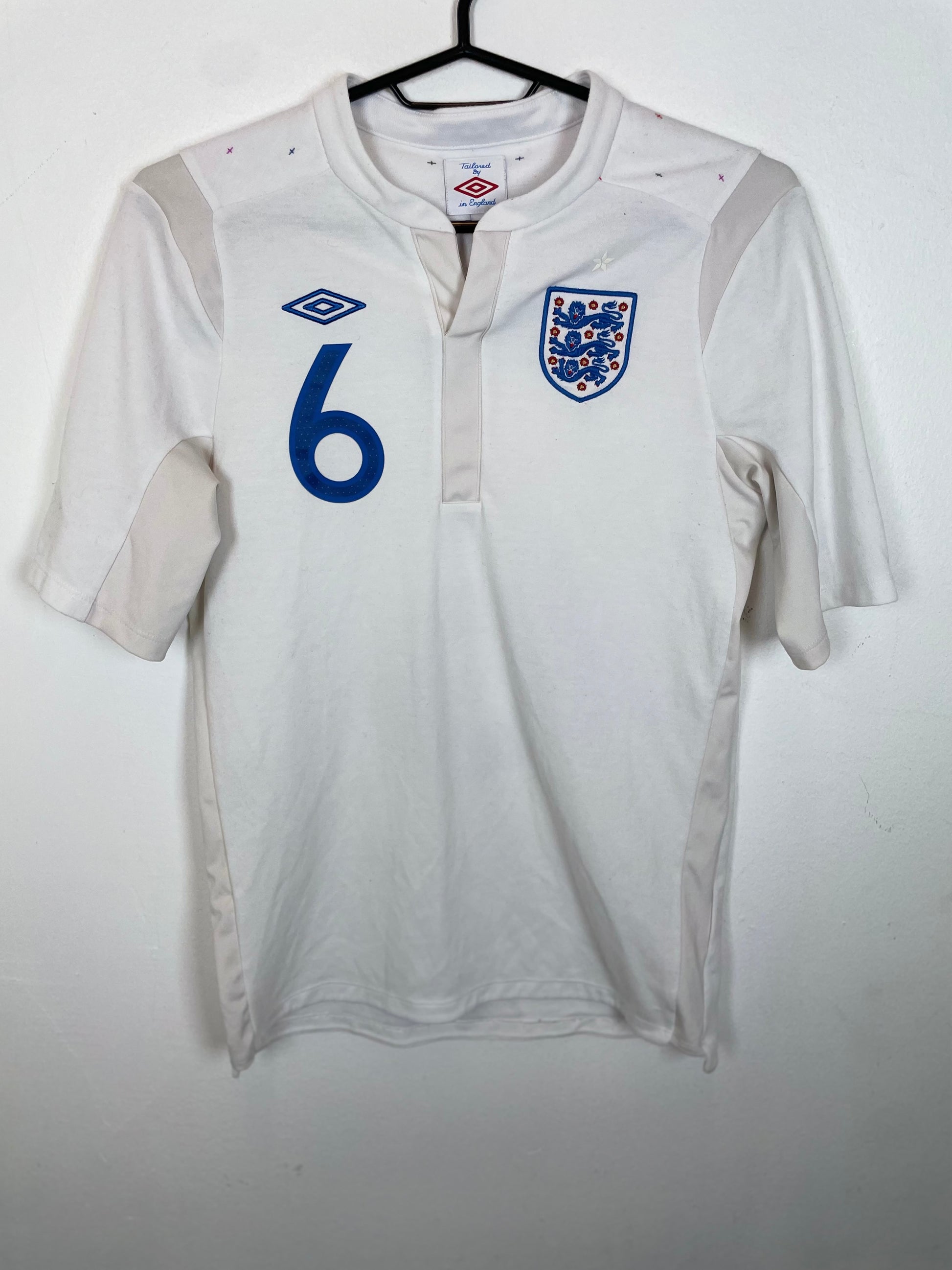 Umbro England home shirt 2010 with Terry 6, white kit in excellent condition size 158cm