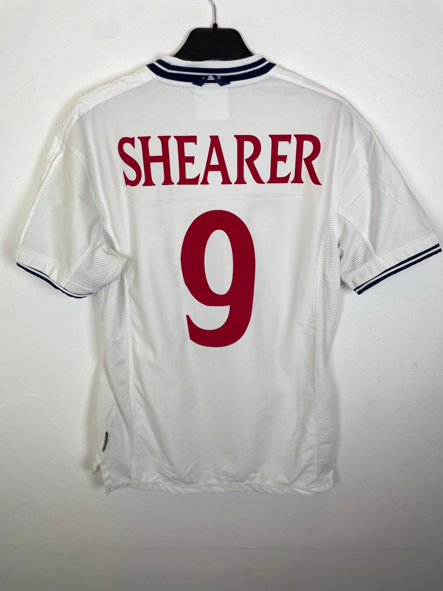 Back view of Umbro England 99/01 home shirt showing Shearer 9 name and number in navy blue lettering