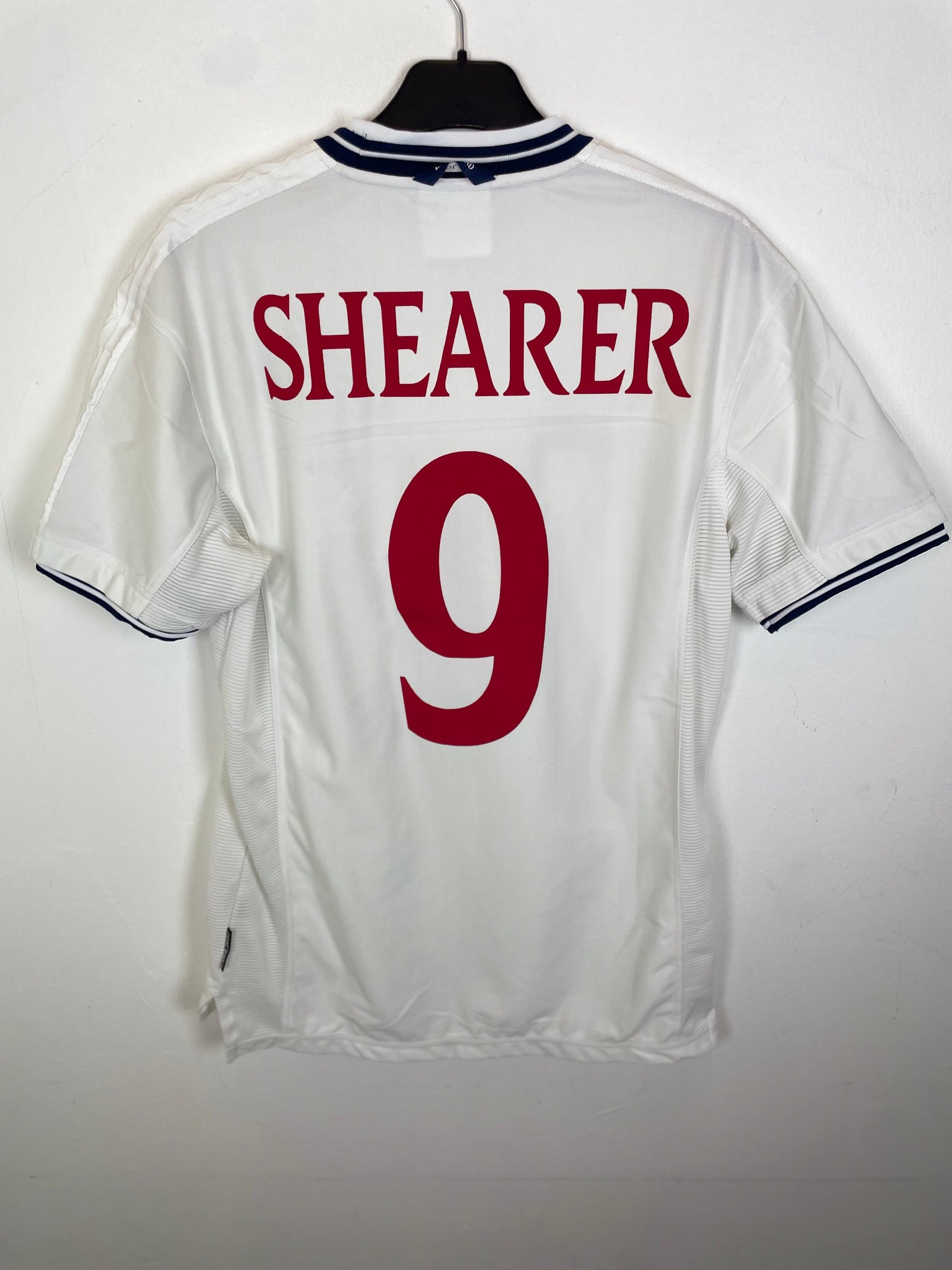 Back view of Umbro England 99/01 home shirt showing Shearer 9 name and number in navy blue lettering