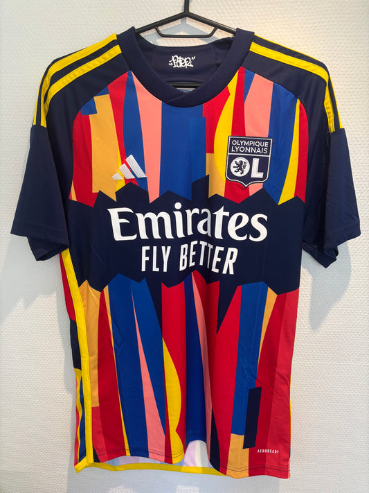 Lyon Away 23/24 Cherki 18