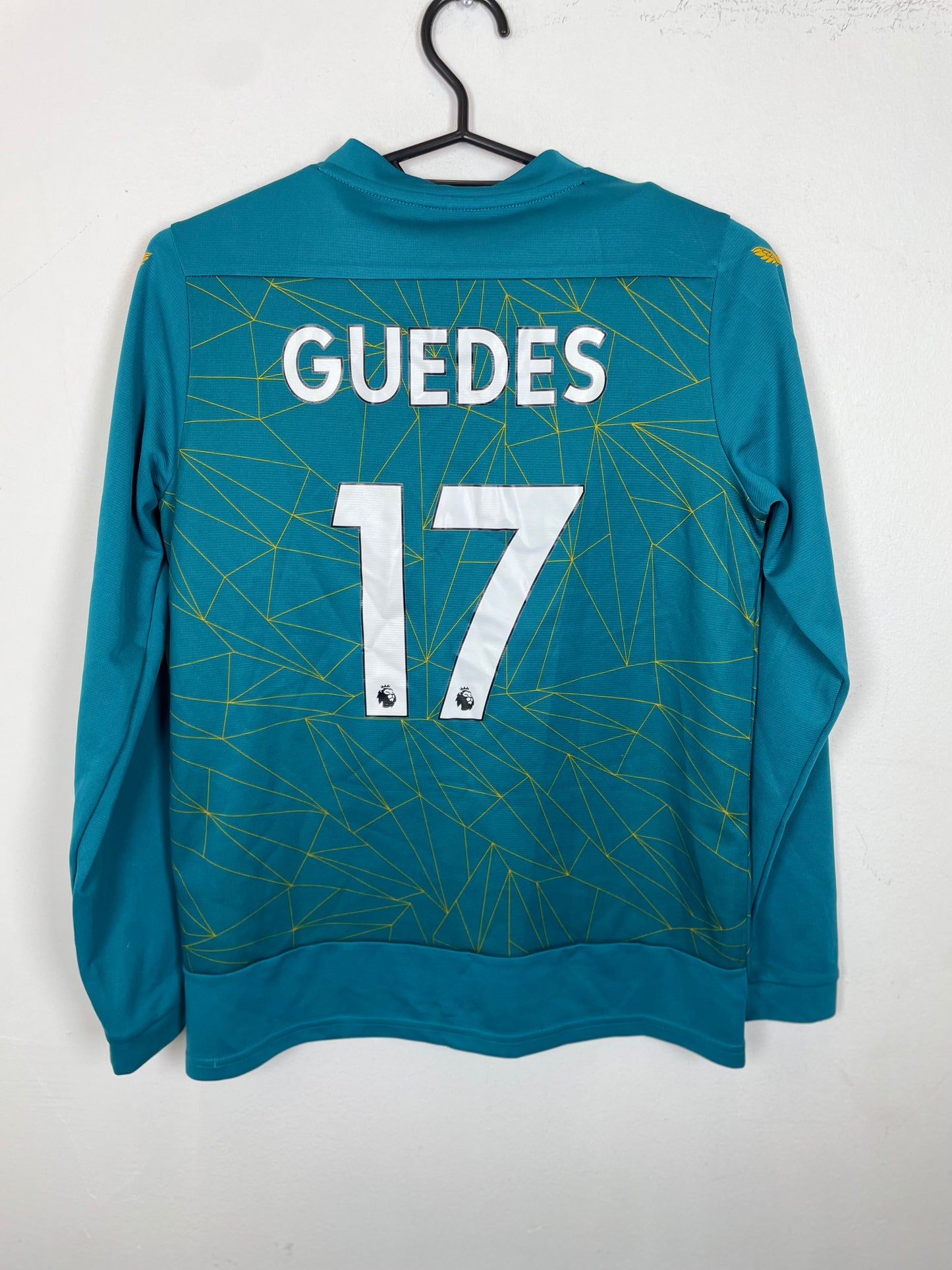 Back view of Wolves away shirt 22/23 showing Guedes name and number 17 with matching shorts