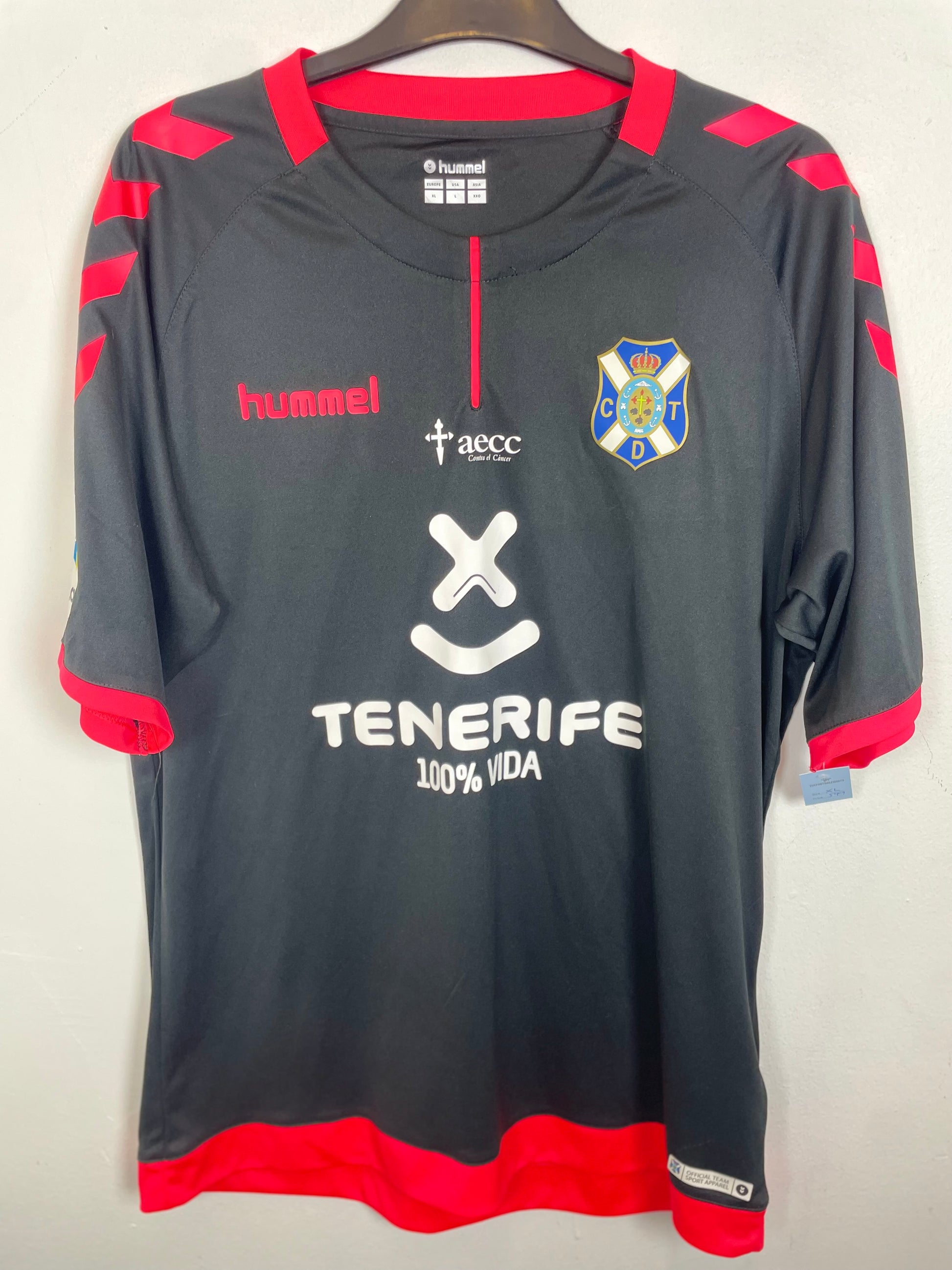Hummel CD Tenerife third shirt 2018/19 season in size XL showing excellent 9/10 condition
