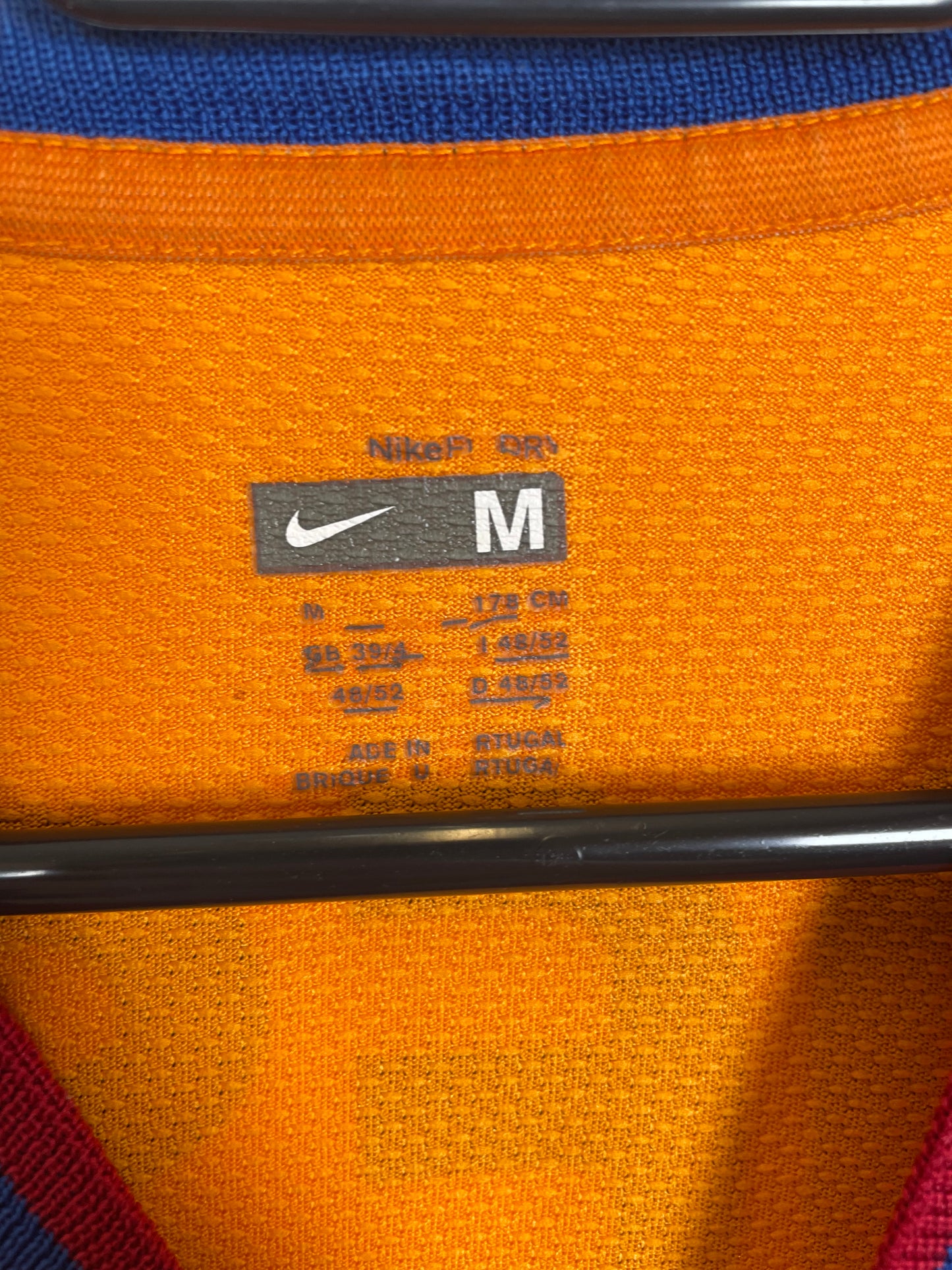 Barcelona Away 06/08 Messi 19