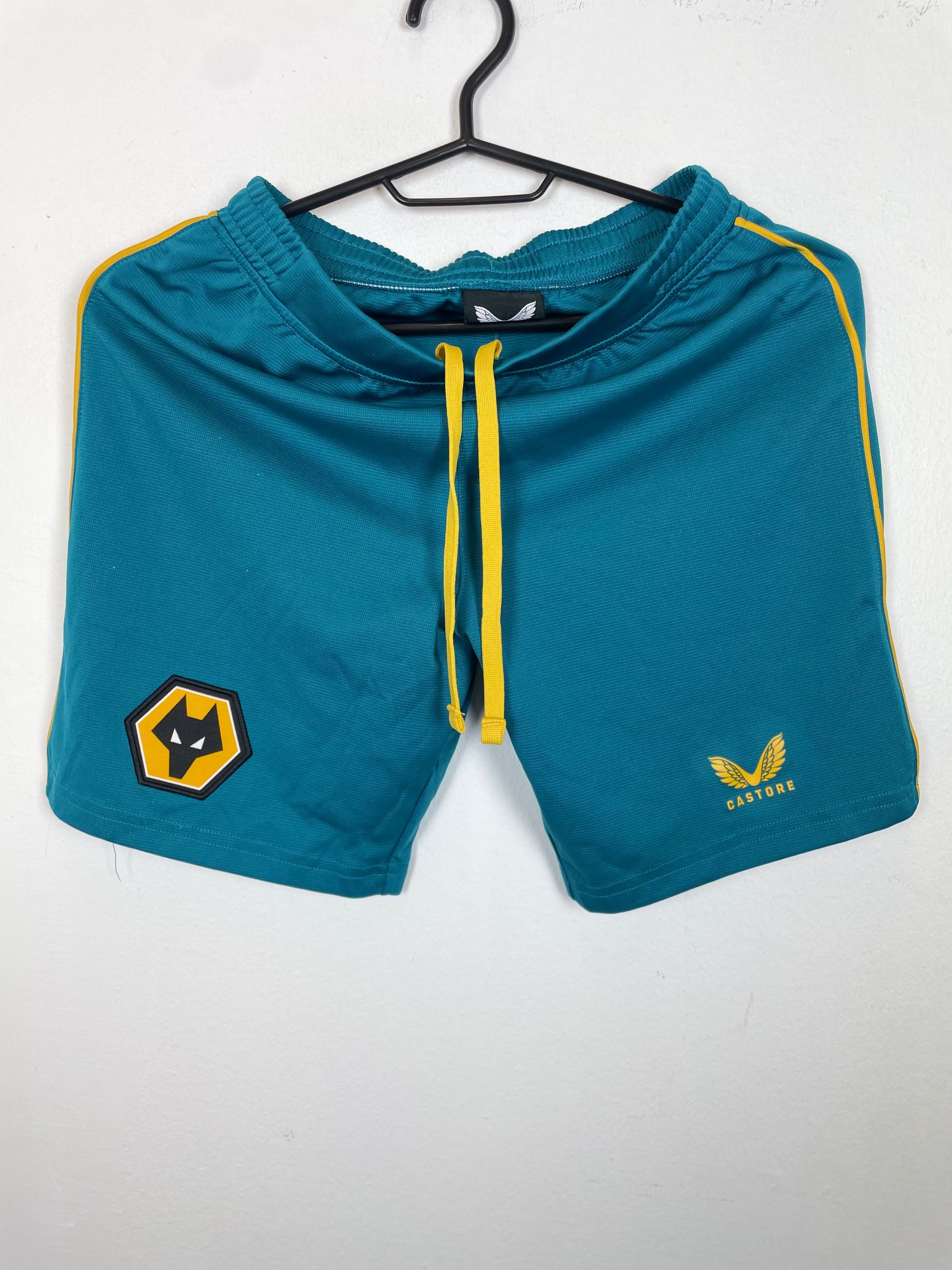 Wolves away shirt 2022/23 fabric texture and material detail showing quality construction