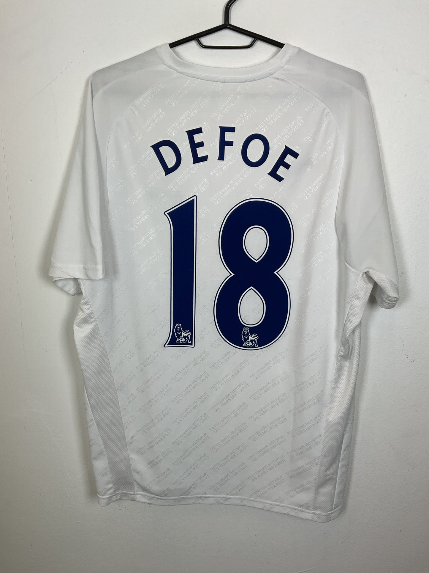 Tottenham Hotspur Home 07/08 Defoe 18