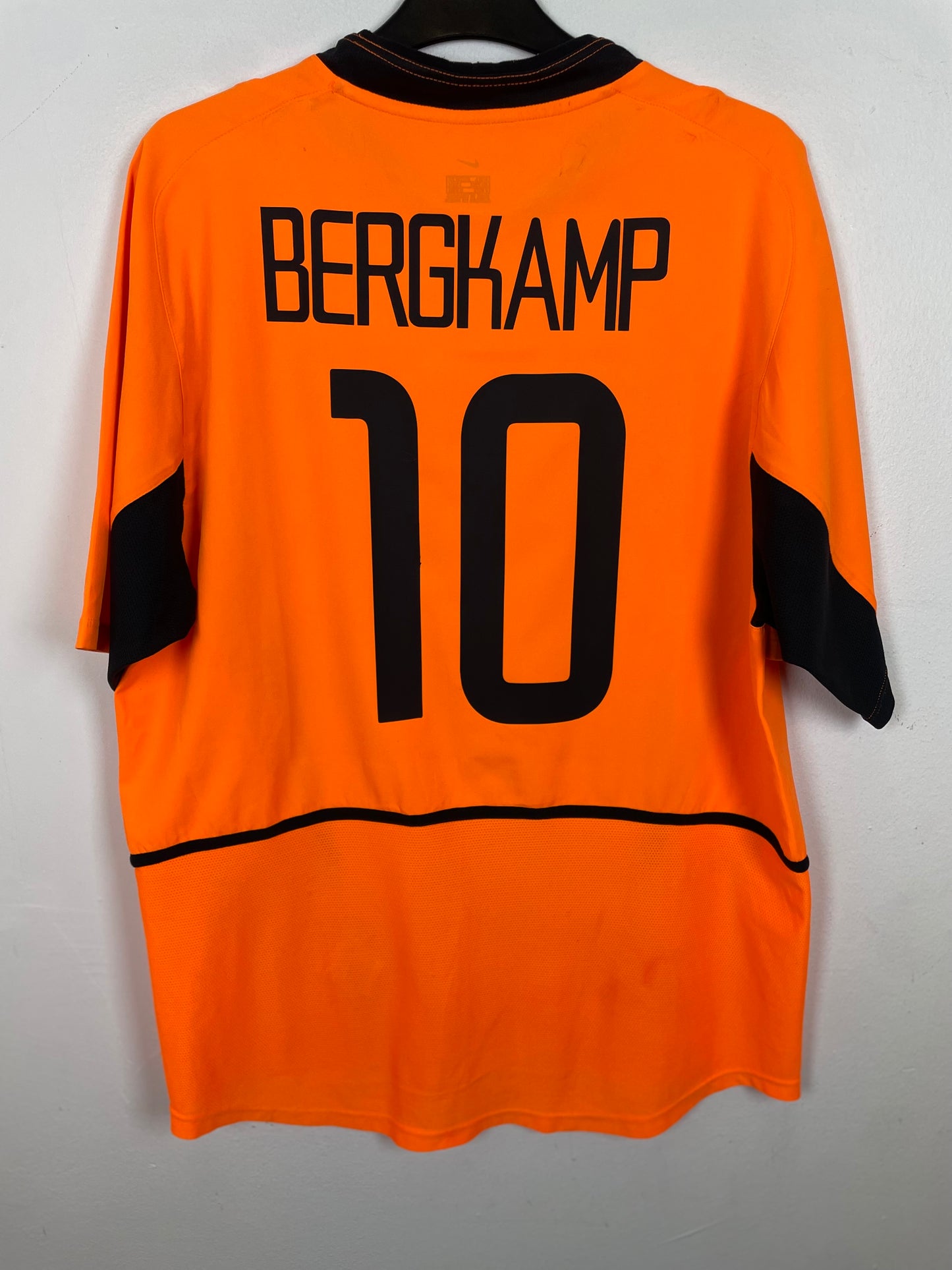 Nike Netherlands Home 00/02 Bergkamp 10 - 9/10