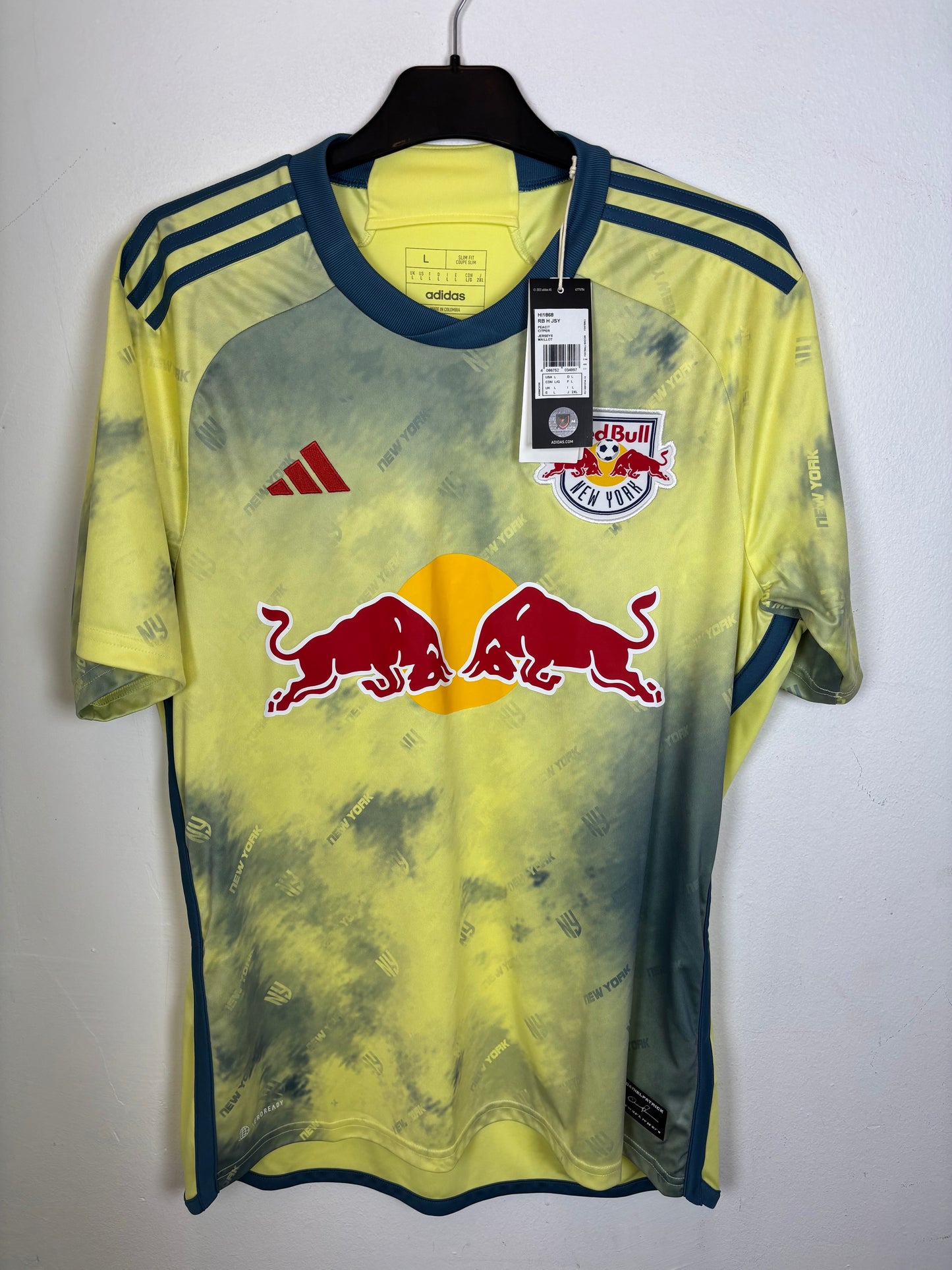 Adidas New York Red Bulls away shirt 2022 with Forsberg 10 in mint condition size L