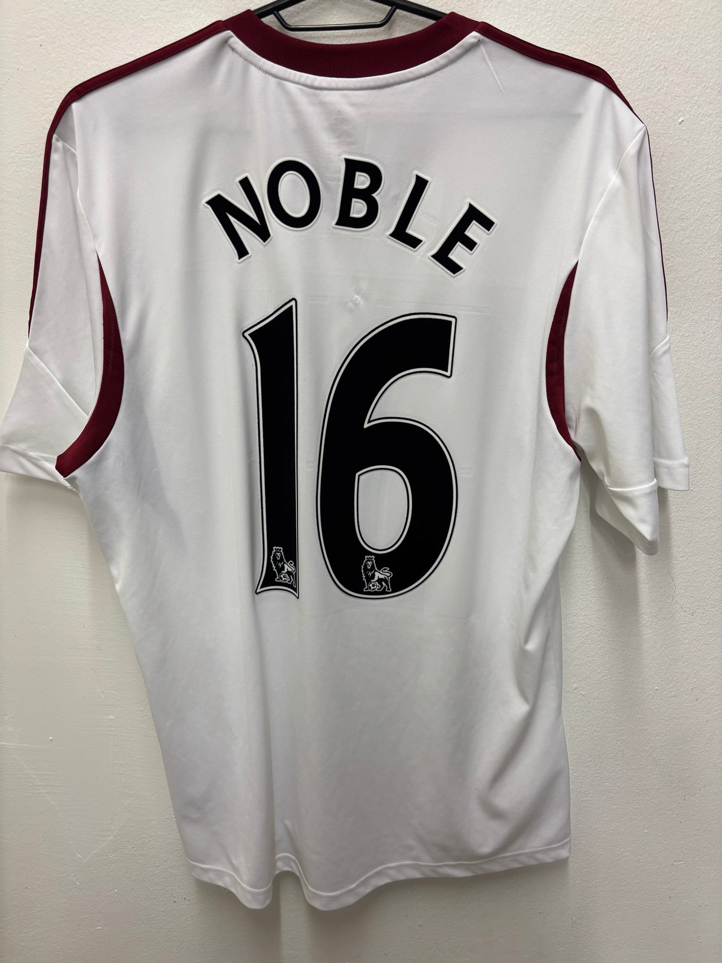 West Ham Away 13/14 Noble 16