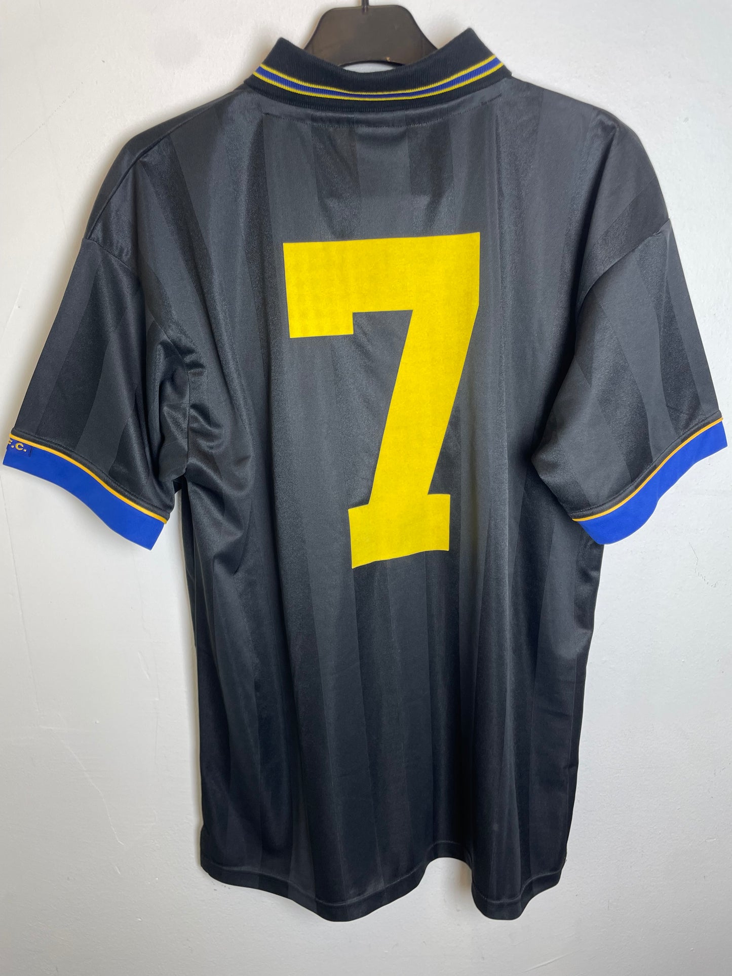 Score Draw Manchester United Retro Cantona 7 - 10/10