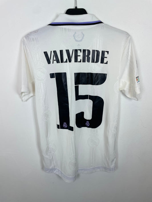 Real Madrid Home 22/23 Valverde 15 Player Spec - 9/10