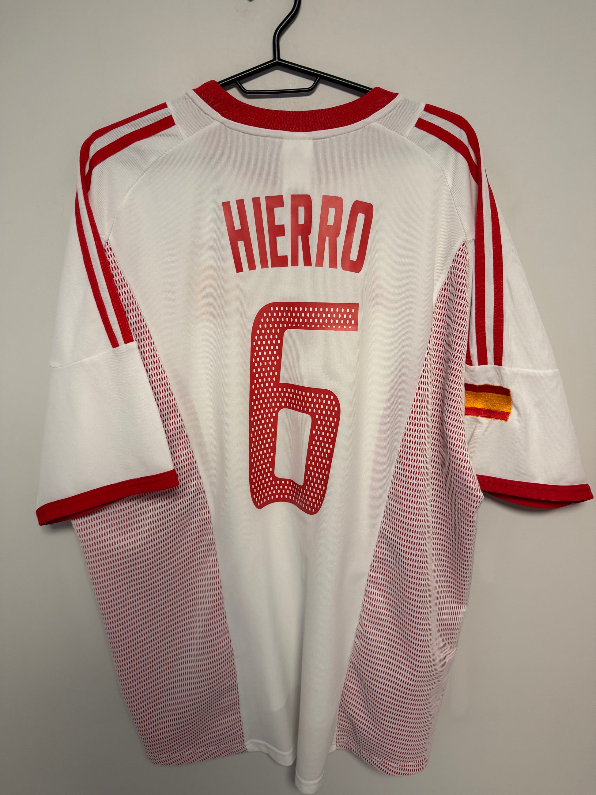 Back view of Spain 02/04 away shirt displaying Hierro name and number 6 print