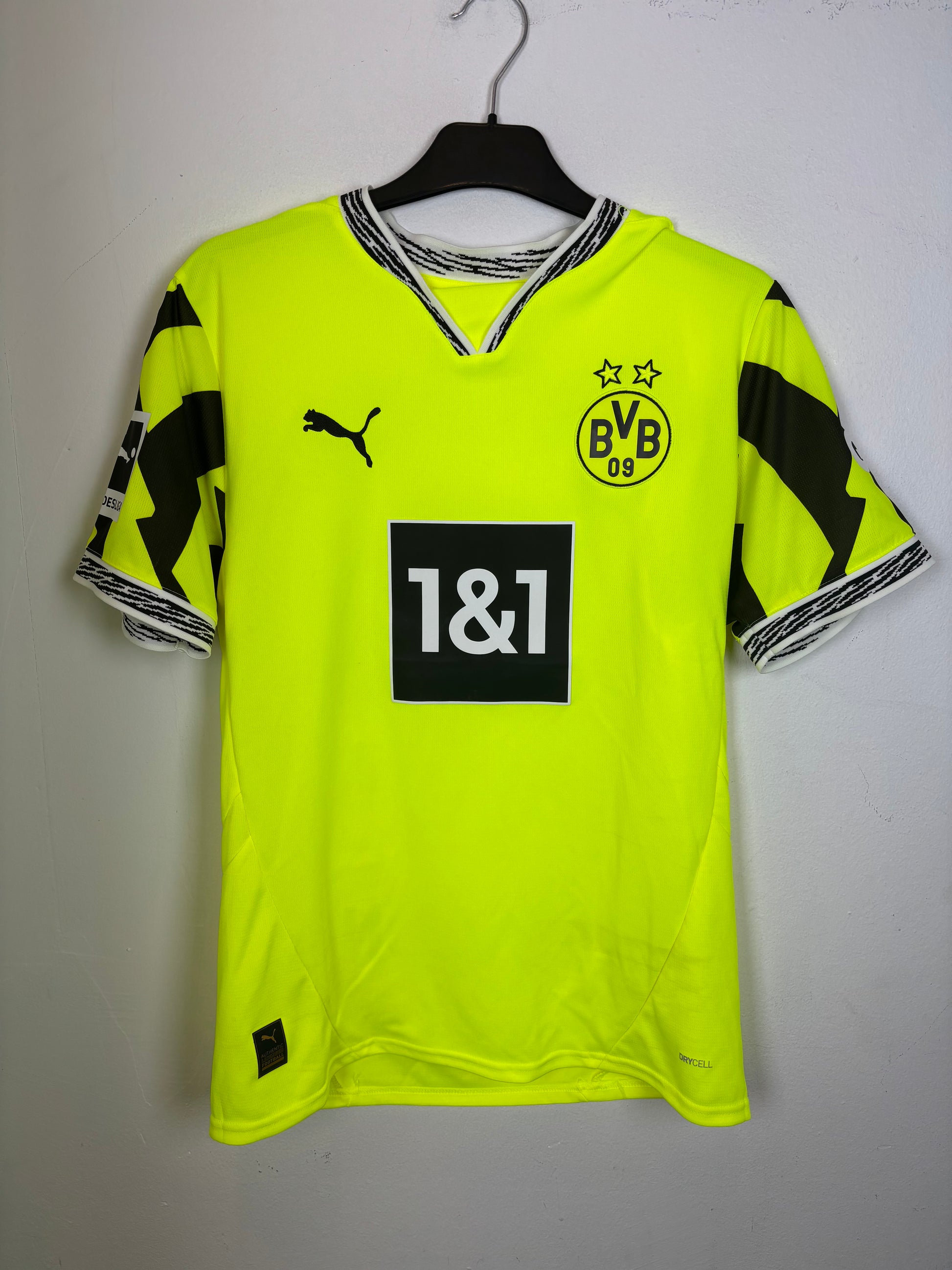 Puma Borussia Dortmund home shirt 2024/25 featuring Ryerson 26 in excellent 9/10 condition