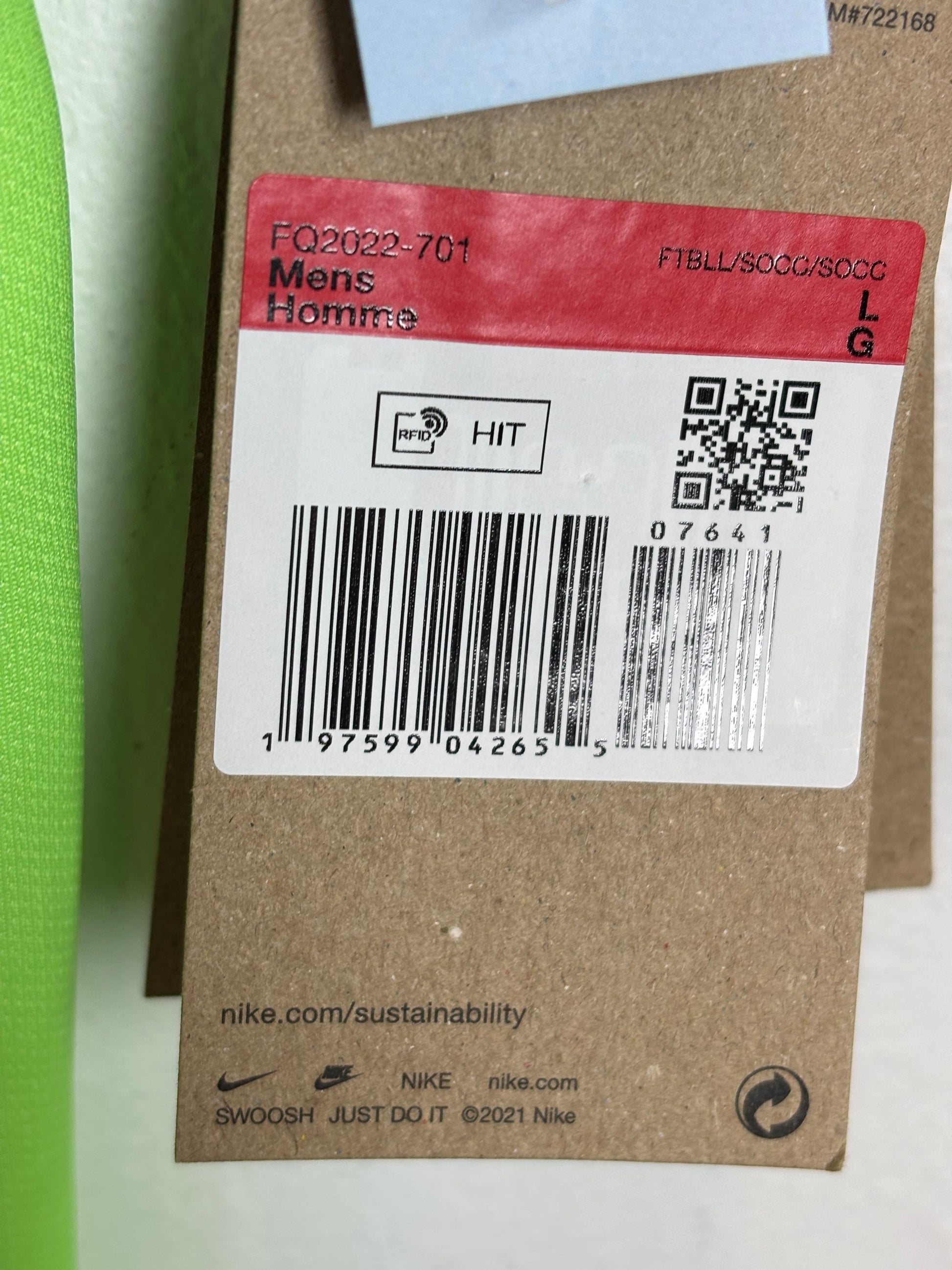 Nike size L label and fabric care tags inside Barcelona 2024/25 third shirt Olmo 20