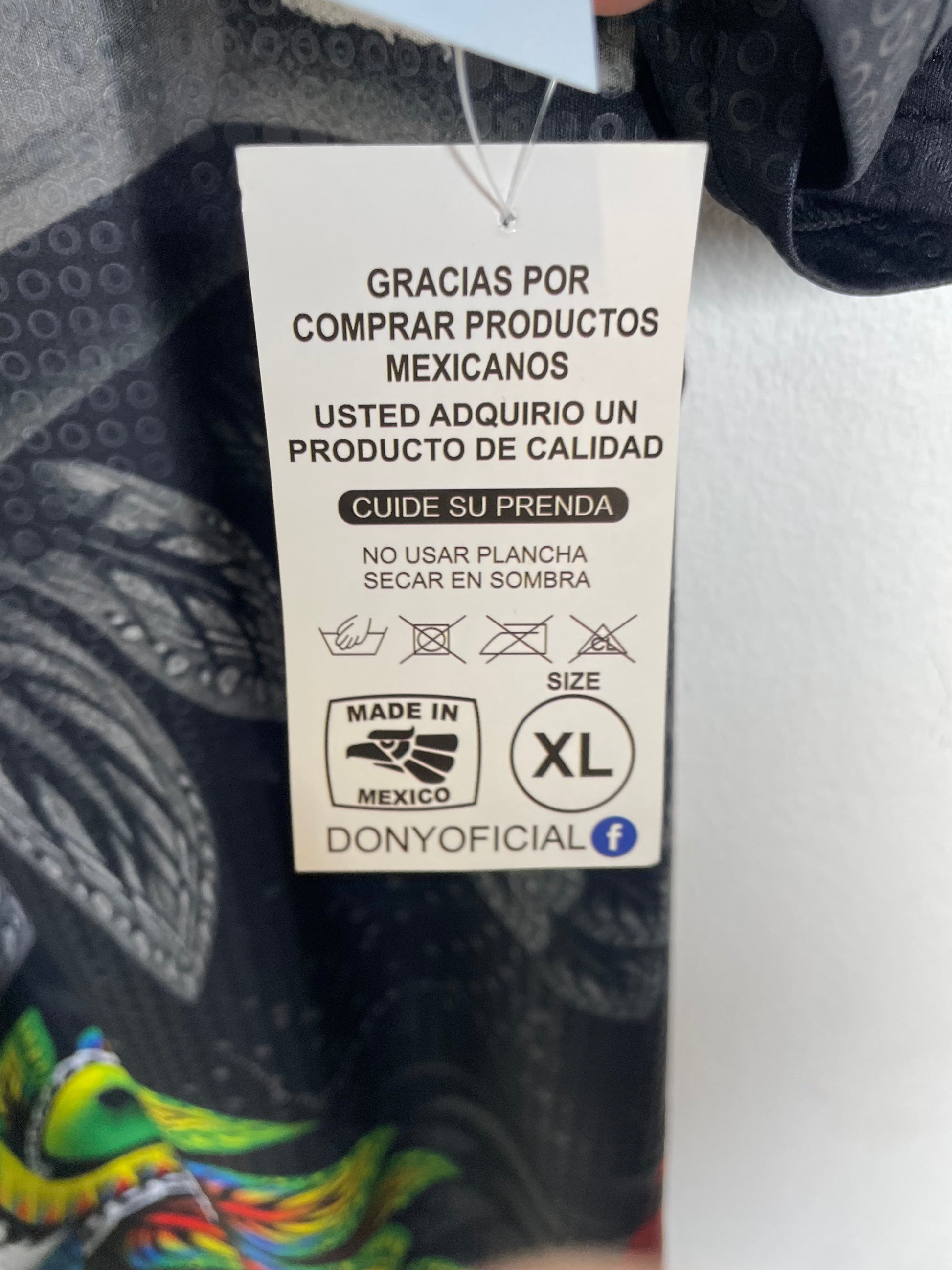 Interior size XL label and fabric details of Dony Elite Azteca 10/10 home shirt