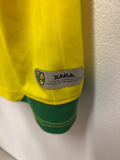 Norwich City Home 10/11 Holt 9