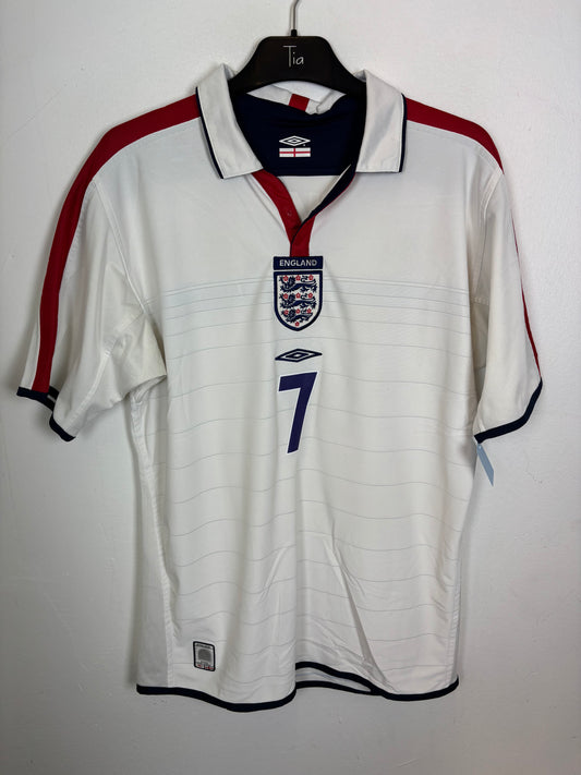 Umbro England home shirt 03/05 with Beckham 7 in excellent condition, white with red and blue trim