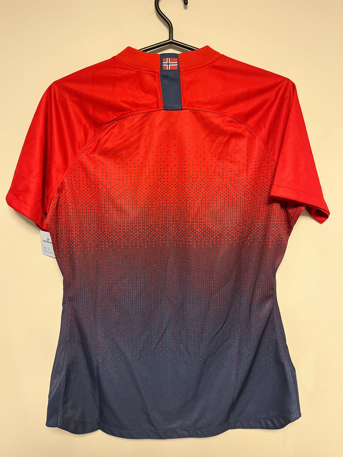 Norway Women’s Home 2019 - 9/10