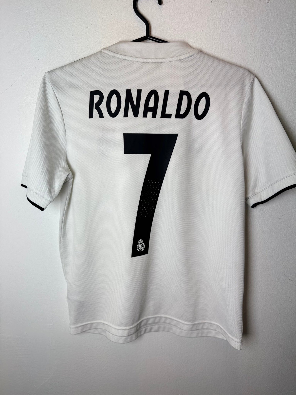 Adidas Real Madrid Home 18/19 Ronaldo 7 Kids - 9/10 - TheFootballIdiots