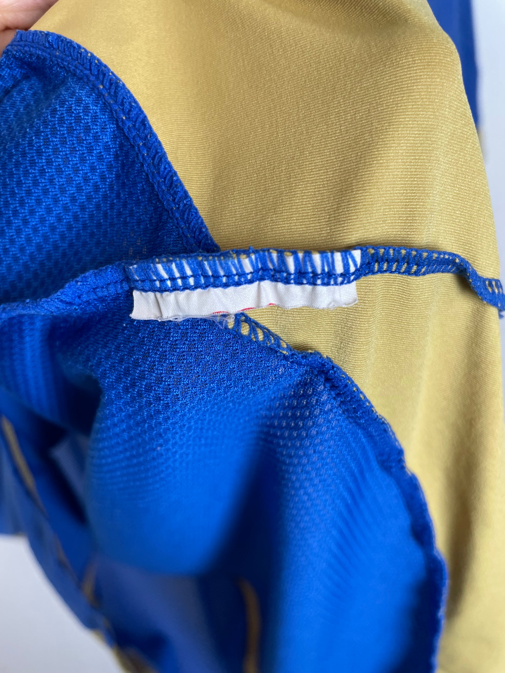 Canterbury Portsmouth 08/09 home shirt sponsor detail and sleeve patches, size XL/XXL, excellent condition