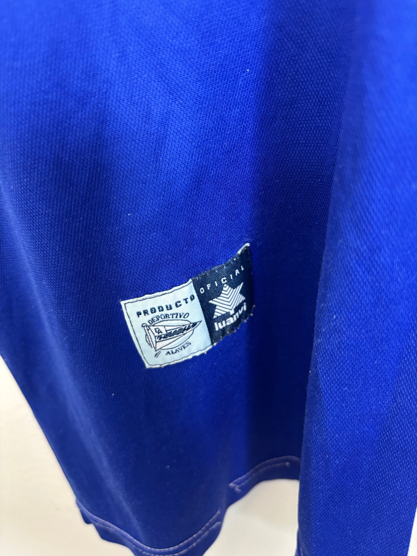 Deportivo Alaves Home 99/02 - 7/10