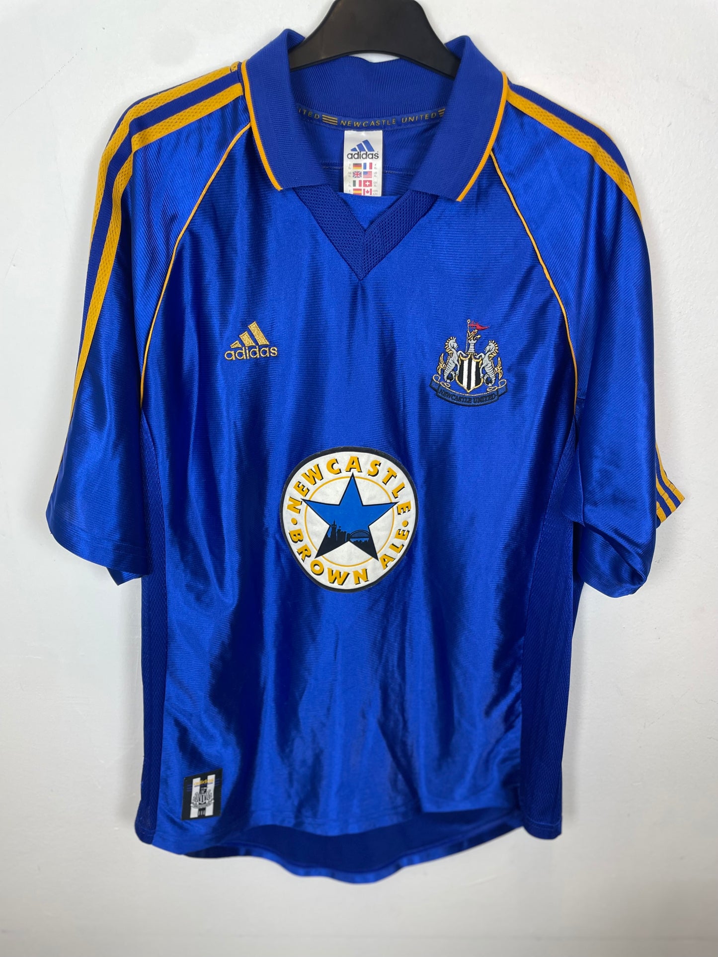 Newcastle Away 98/99 Speed 11