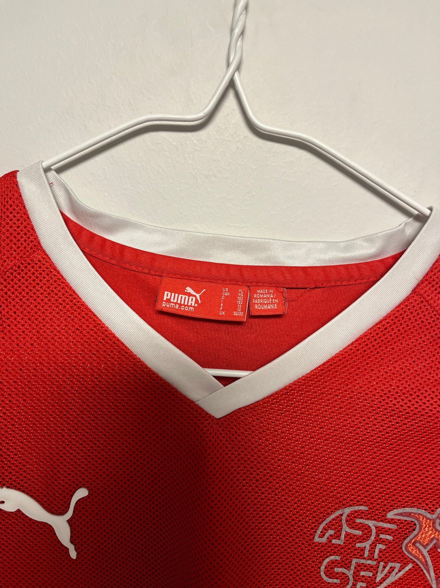 Switzerland Home 08/09 kids