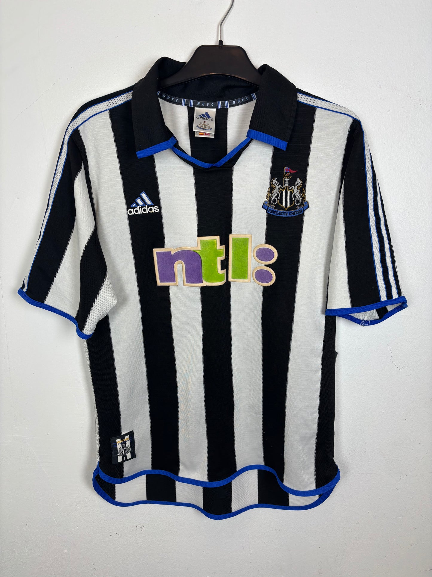 Adidas Newcastle United home shirt 00/01 with Barton 2 in excellent vintage condition