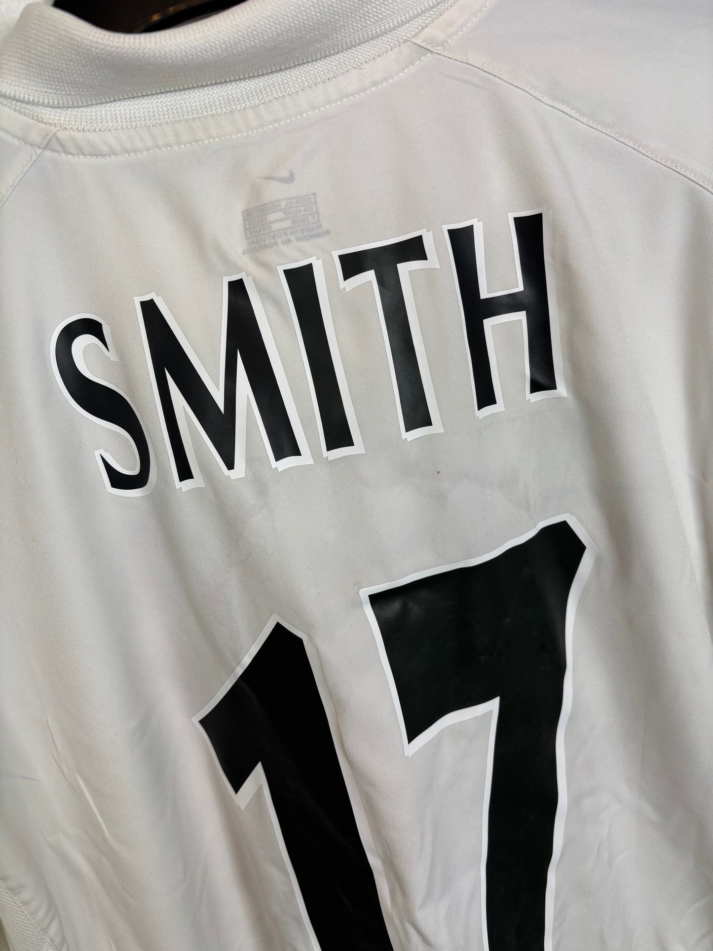 Leeds United Home 02/03 Smith 17 - 7/10