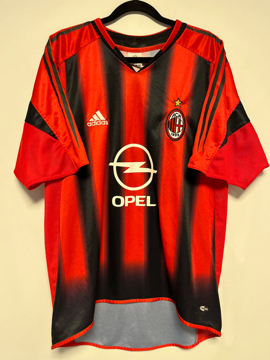 AC Milan Home 04/05 Crespo 11