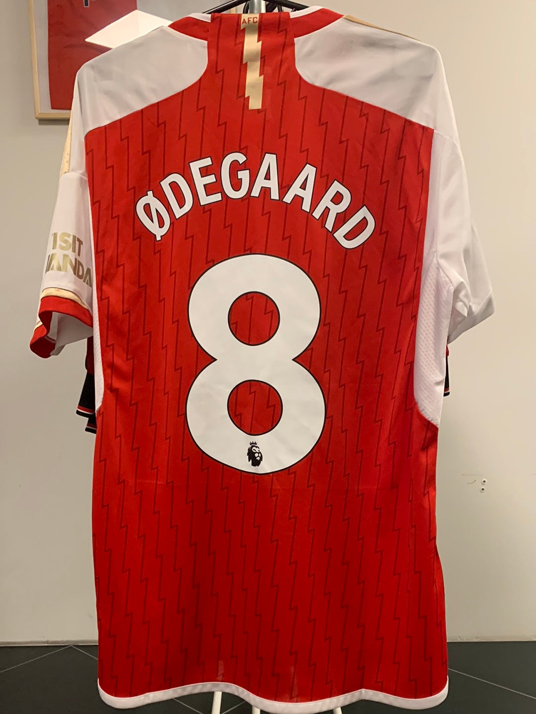 Arsenal Hjemme 23/24 Odegaard 8