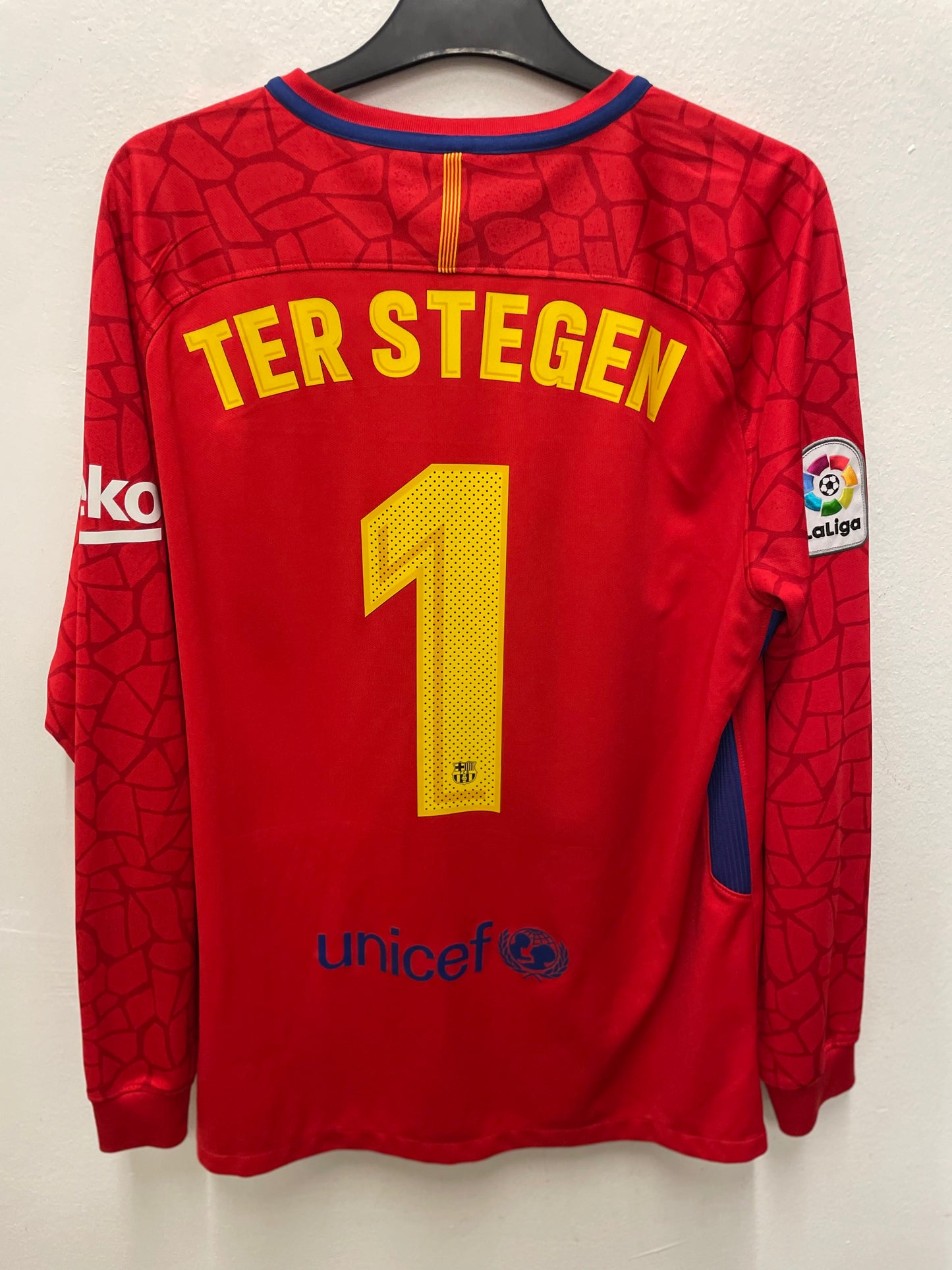 Barcelona GK Home 17/18 Ter-Stegen 1