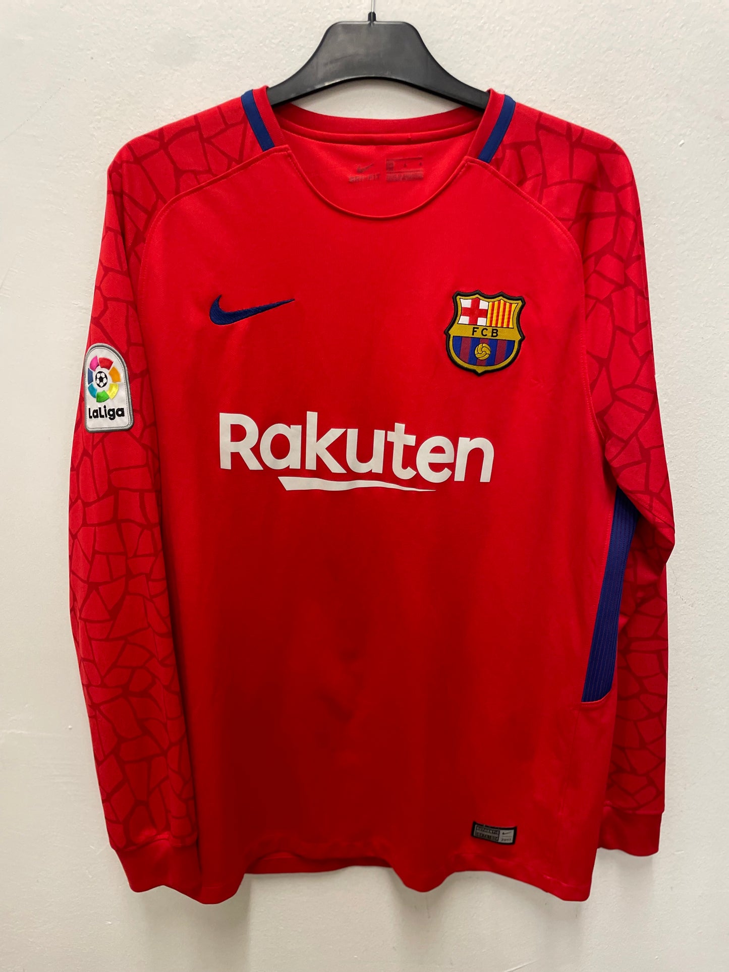Barcelona GK Home 17/18 Ter-Stegen 1