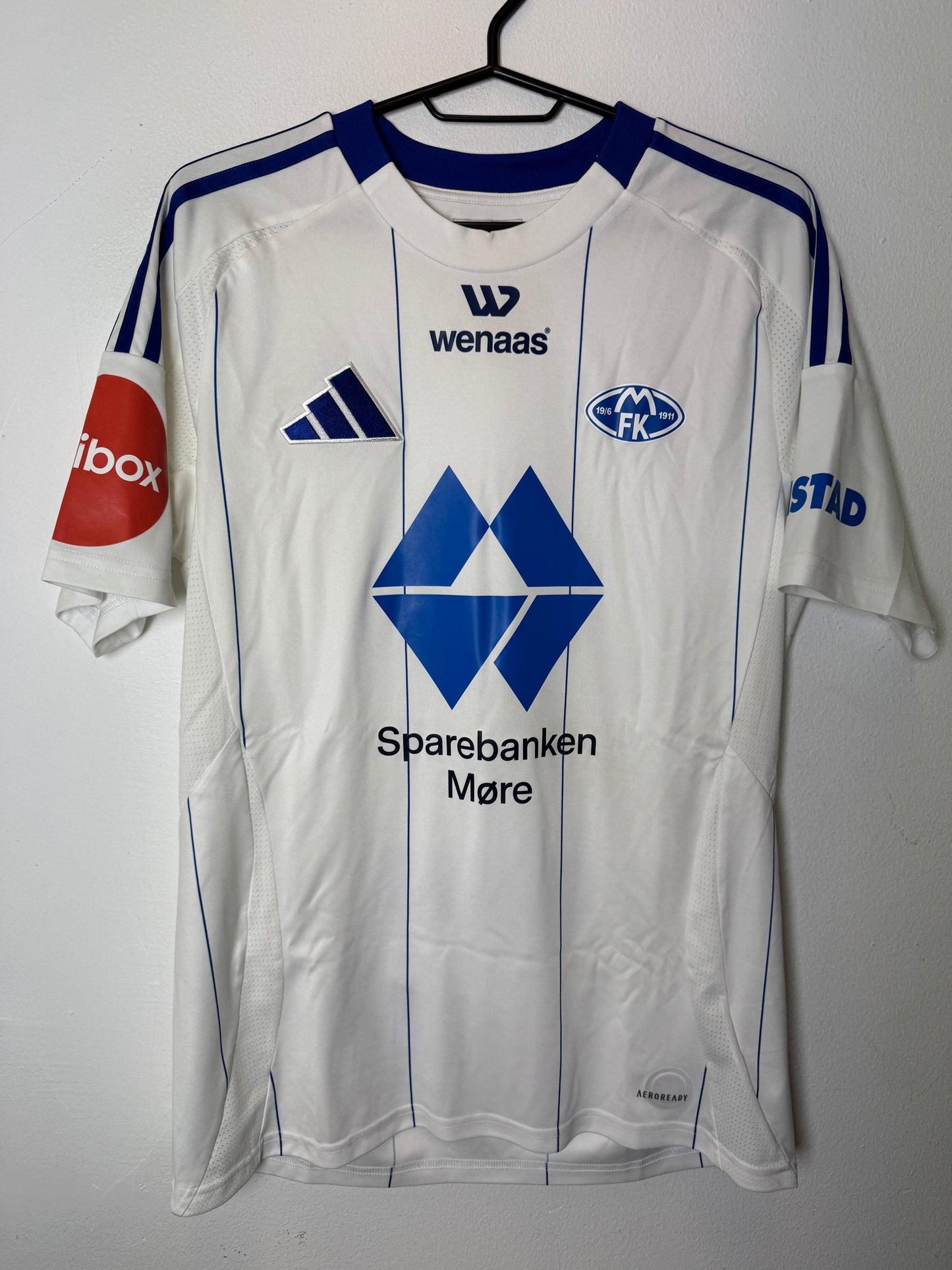 Adidas Molde FK Away 2024 Match Worn & Signed - Hestad 5