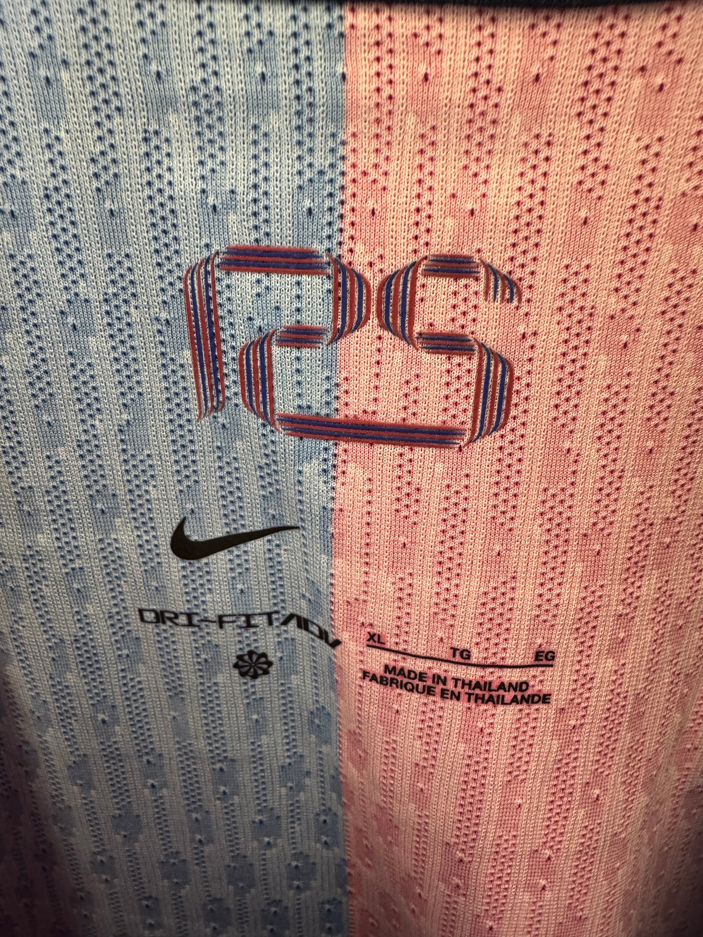 Nike Barcelona Home 24/25 Player Spec Lamine Yamal 19 - 10/10