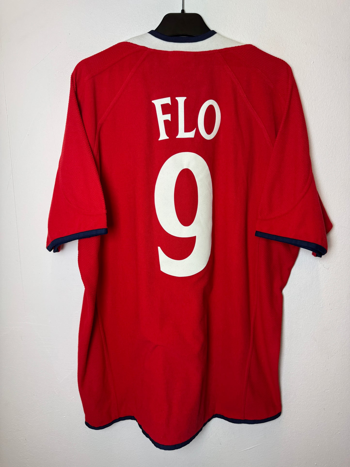 Umbro Norway 2000 Home TA FLO 9 - 8/10