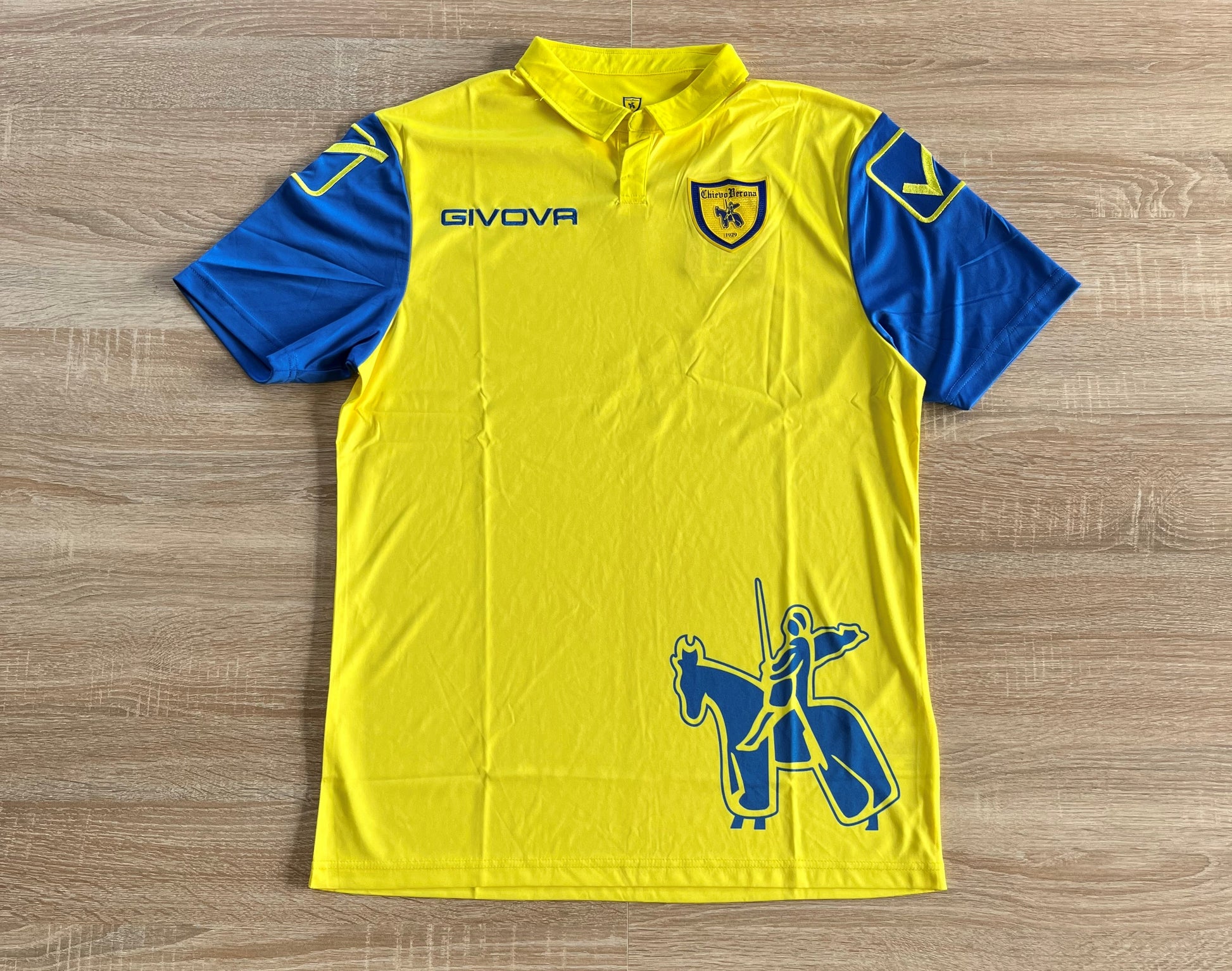 Chievo Verona Home Shirt from 2019-2020: The home jersey worn by Chievo Verona during the 2019-2020 season. Featuring the club's emblem and a unique design, this shirt reflects the team's representation and performance throughout that particular period.