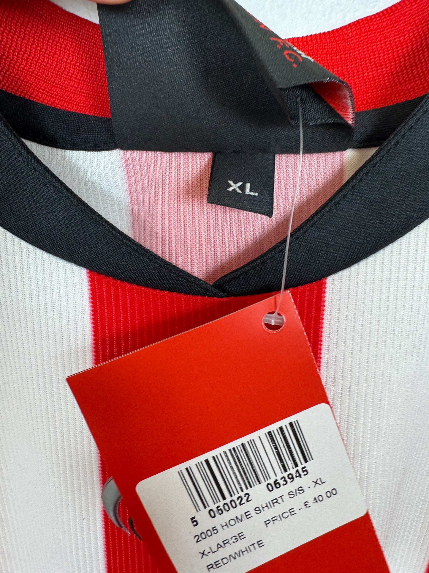 Southampton Home 05/06 Lundekvam 5