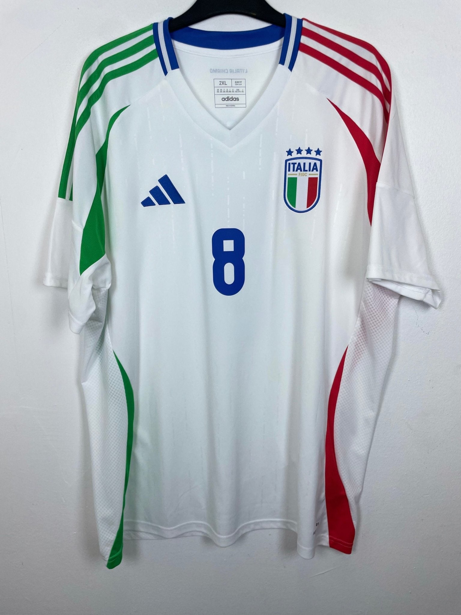Adidas Italy 2024/25 away football shirt with the Jorginho 8 nameset and the FIGC crest, genuine original football shirt