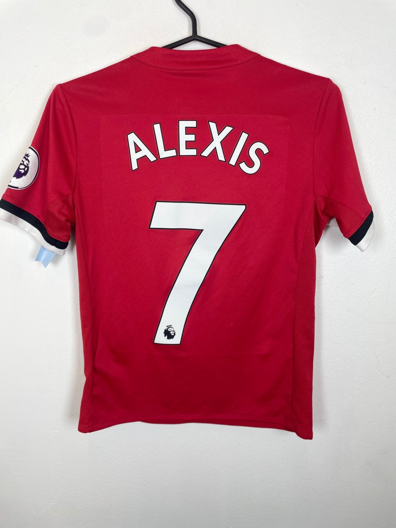 Adidas Manchester United Home 17/18 Alexis 7 Kids 8/10 - TheFootballIdiots