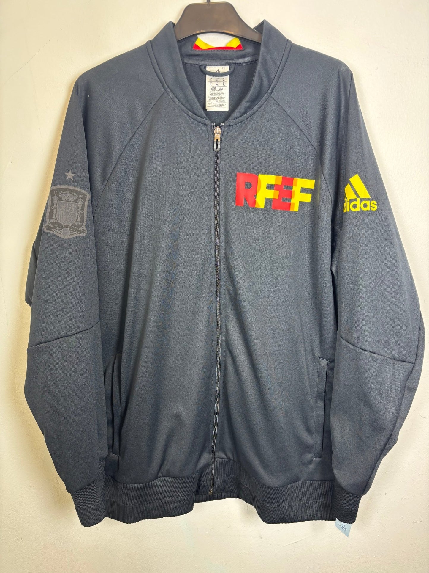 Adidas Spain Anthem Jacket 2016 - 9/10 - TheFootballIdiots