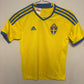 Adidas Sweden Home 13/14 Kids - 8/10 - TheFootballIdiots