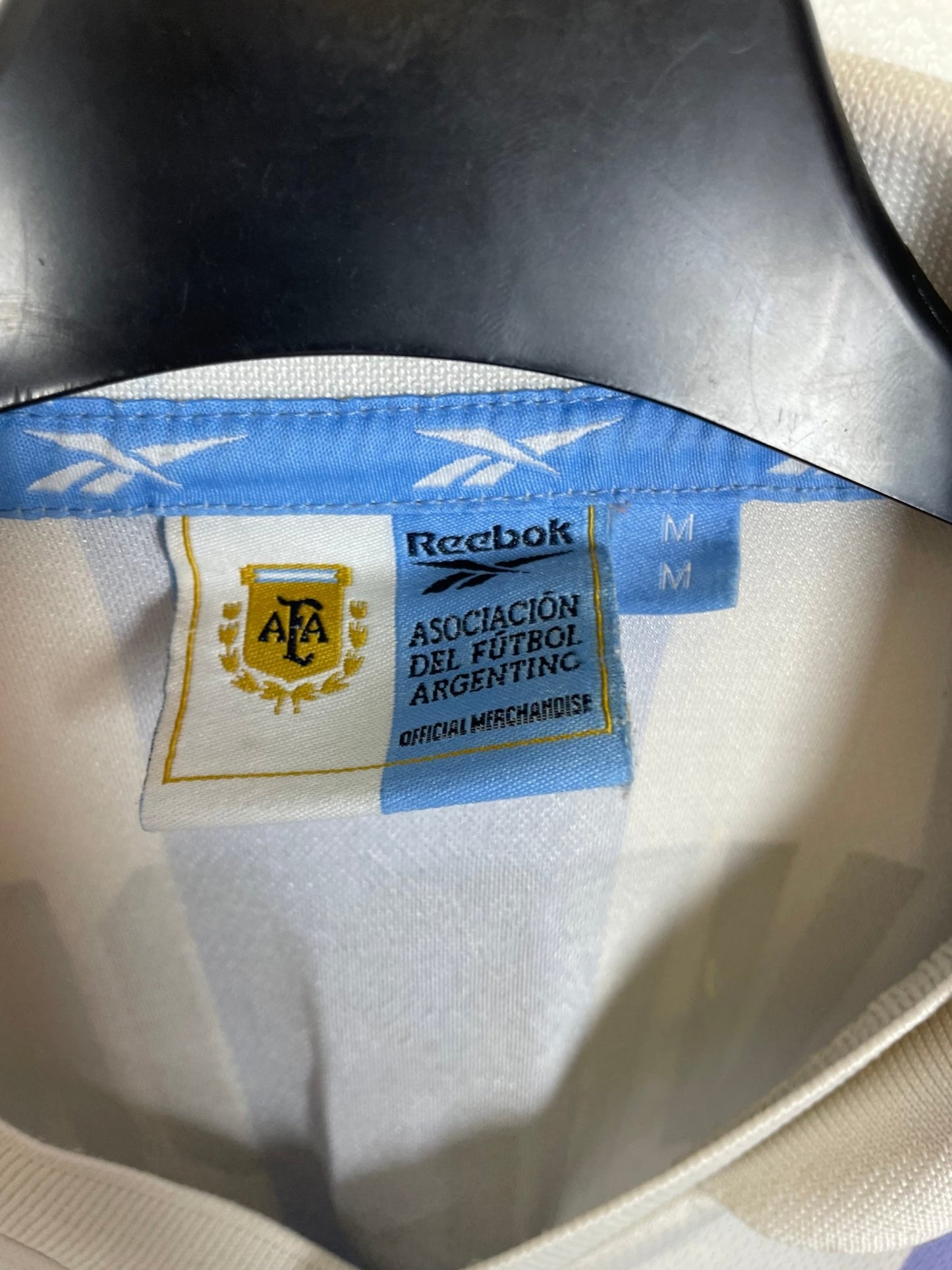 Argentina Home 1999 Veron 11 - TheFootballIdiots