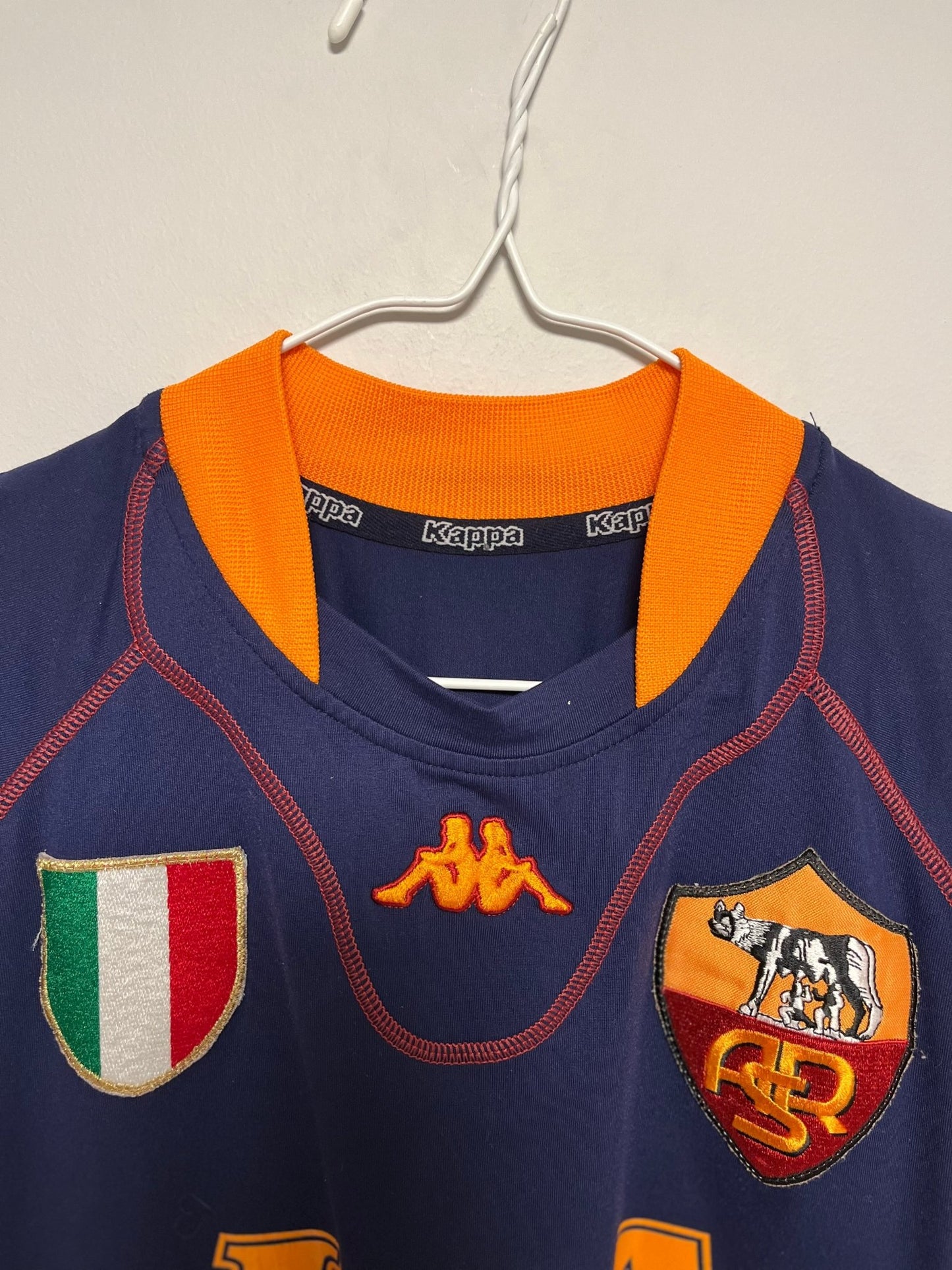 AS Roma Away 01/02 Batistuta 20 - TheFootballIdiots