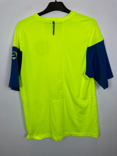 Nike Barcelona 2009-2011 Training Shirt | Authentic Blaugrana | Size M | Mint Condition - alternate view