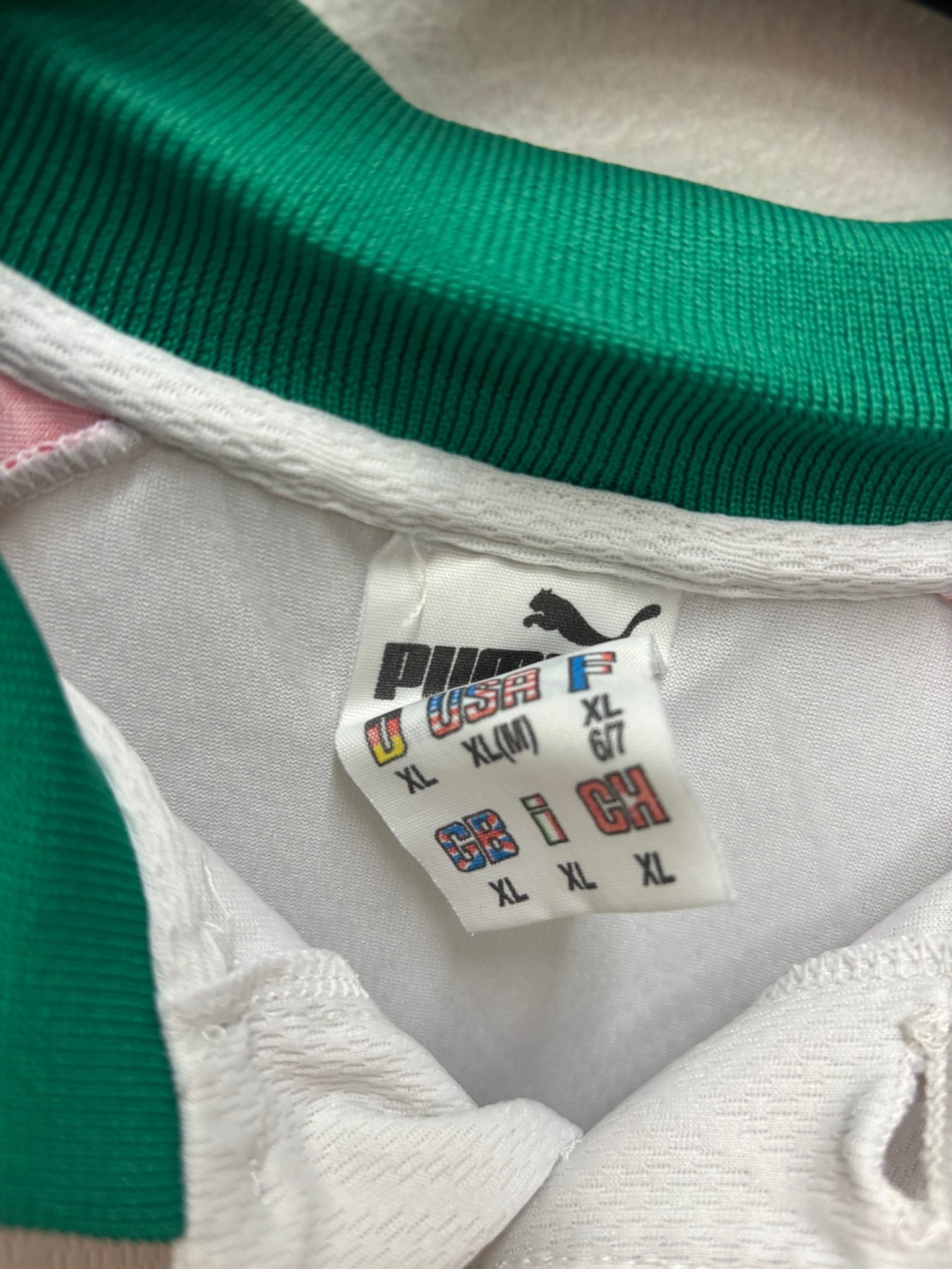 Bulgaria Home 1996 Balakov 10 – Puma Retro Vintage Euro 96 Shirt - TheFootballIdiots