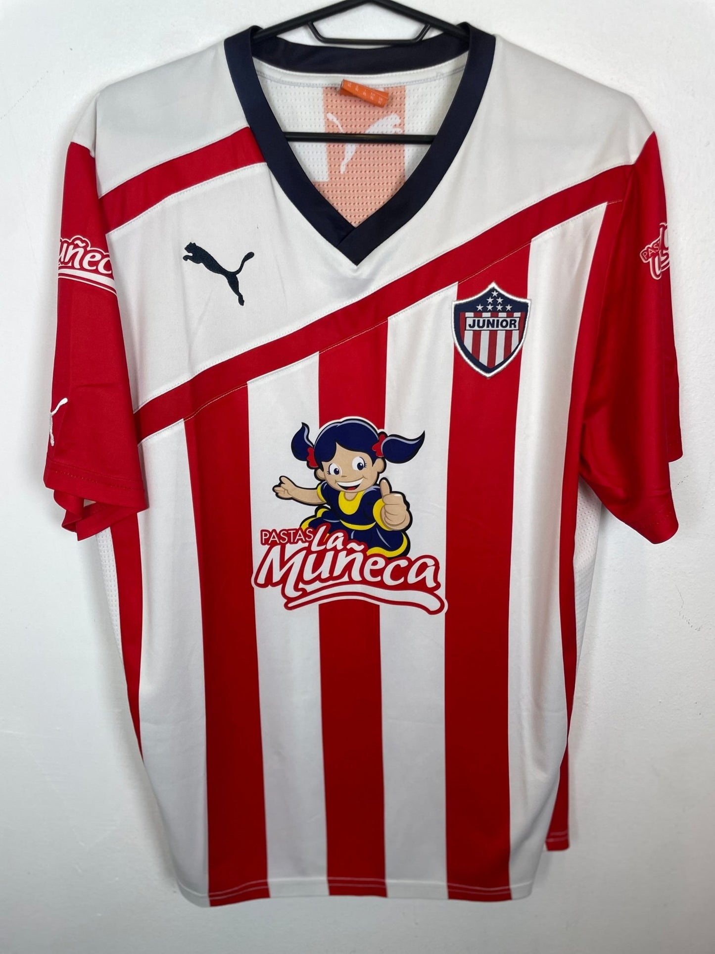 Club Junior FC Home 2011 - TheFootballIdiots