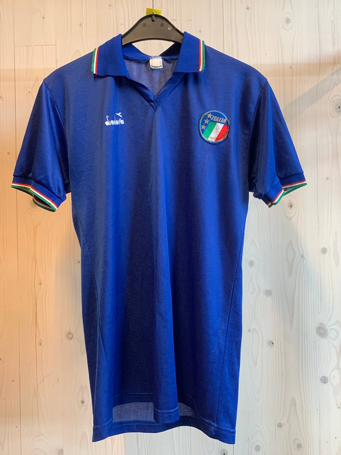 Diadora Italy Home 88/90 Schillaci 19 - 8/10 - TheFootballIdiots