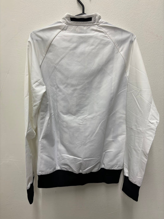 Front view of the Juventus pre-match anthem jacket showing the Bianconeri badge, photographed at our Stavanger store