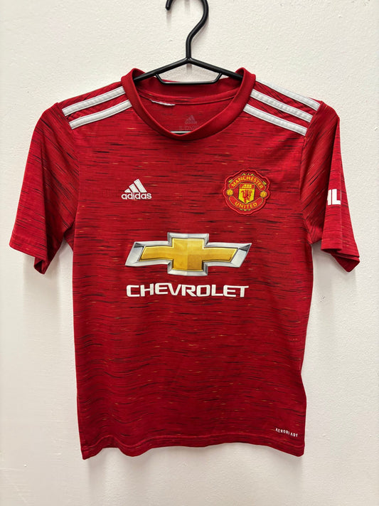 Manchester United 2020/21 home football shirt in red with the Cavani 7 nameset, kids sizing, genuine original football shirt